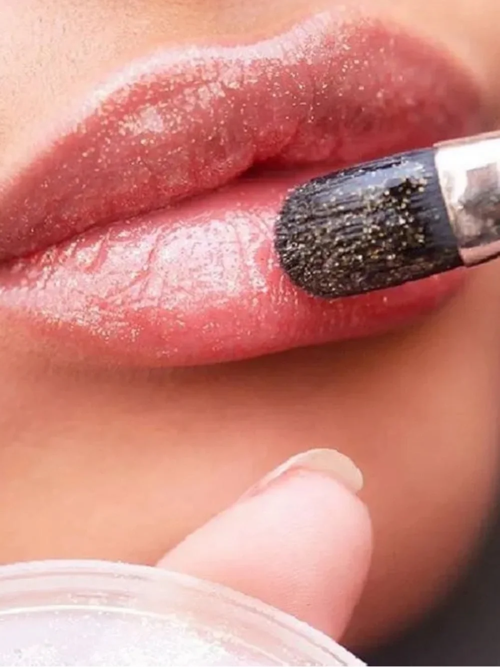 ⚡️❤️MAC All Things Magical Lipglass